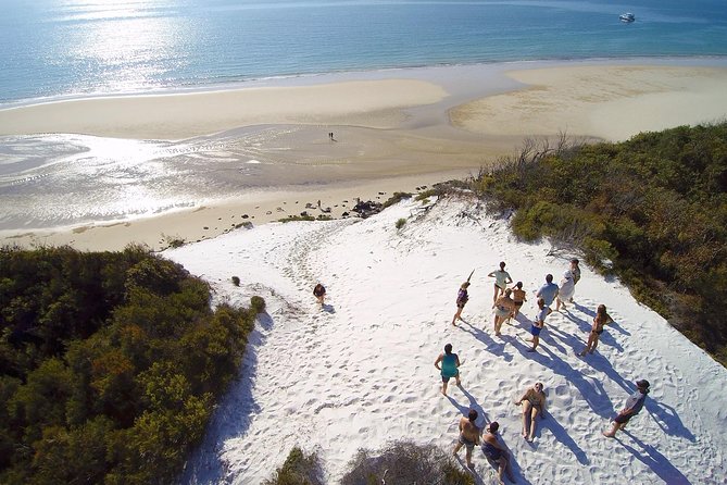 Remote Fraser Island Experience - Lunch onboard and a well-timed break