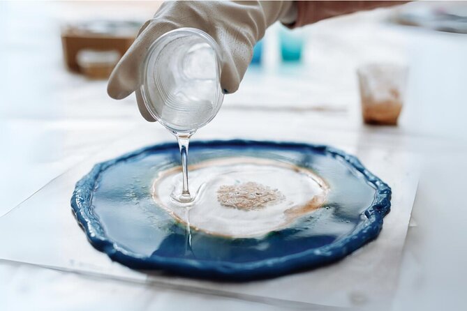 Resin Art Classes Brisbane: Cheeseboards & Coasters - Resin, pigments, and the creative process