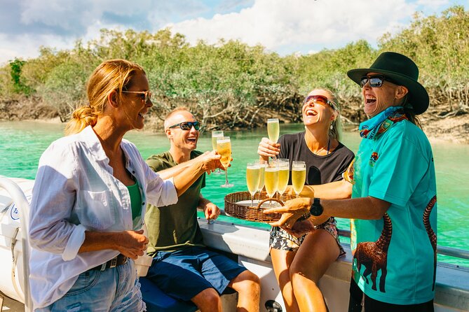 SCENIC AND PREHISTORIC CRUISE - Sparkling Wine & Gourmet Platters - Why the dinosaur tracks are the real highlight