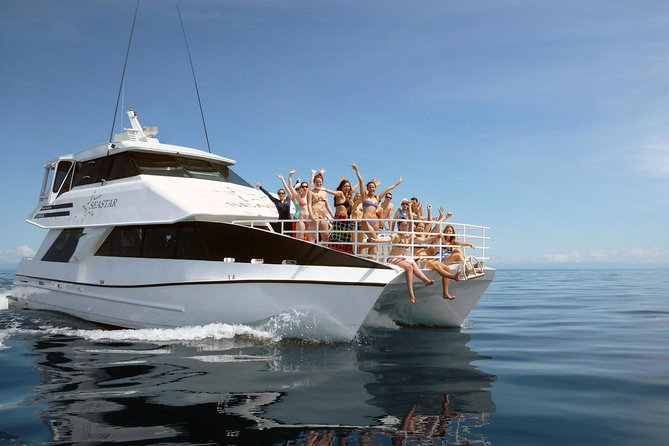 Seastar Luxury Outer Great Barrier Reef Island and Reef Tour - Hastings Reef: the stronger underwater session