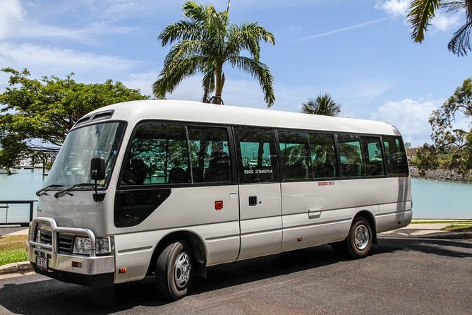 Shuttle from Airlie beach to Proserpine airport - The route through Proserpine’s sugar country