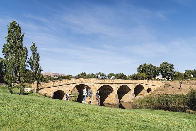 Signature Wine Tour - Hobart & SE Tasmania - Richmond gives the day a break from tasting