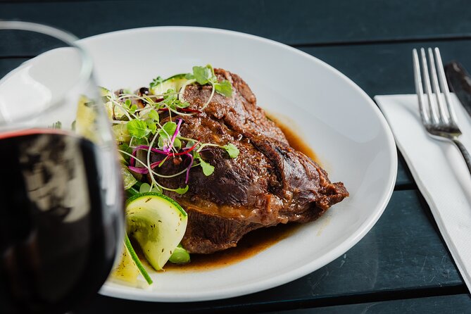 Sirromet Winery Tour and Taste and 2 Course Lunch - Key points to know before booking