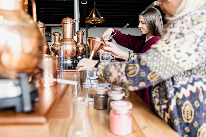 Small-Group Gin Masterclass in Gold Coast - What happens during the two-hour gin class