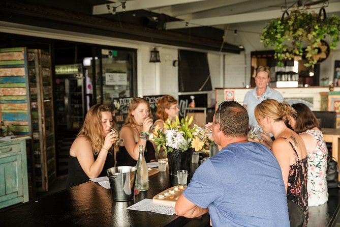 Snapshot Half Day Hunter Valley Wine Tour - Who should book this experience