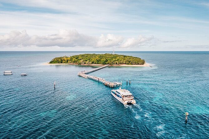 Snorkelling and Glass Bottom Boat at Green Island from Cairns - Why Green Island makes an easy reef day