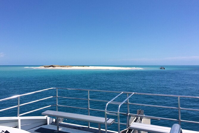 SUMMER K'gari (Fraser Island) Boom-net & Sightseeing Cruise - A relaxed morning on the Great Sandy Strait