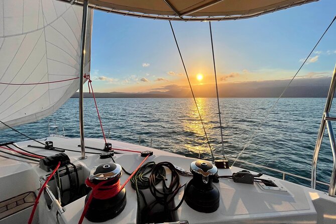 Sunset Sailing Cruise from Port Douglas - Crew service and the relaxed evening mood