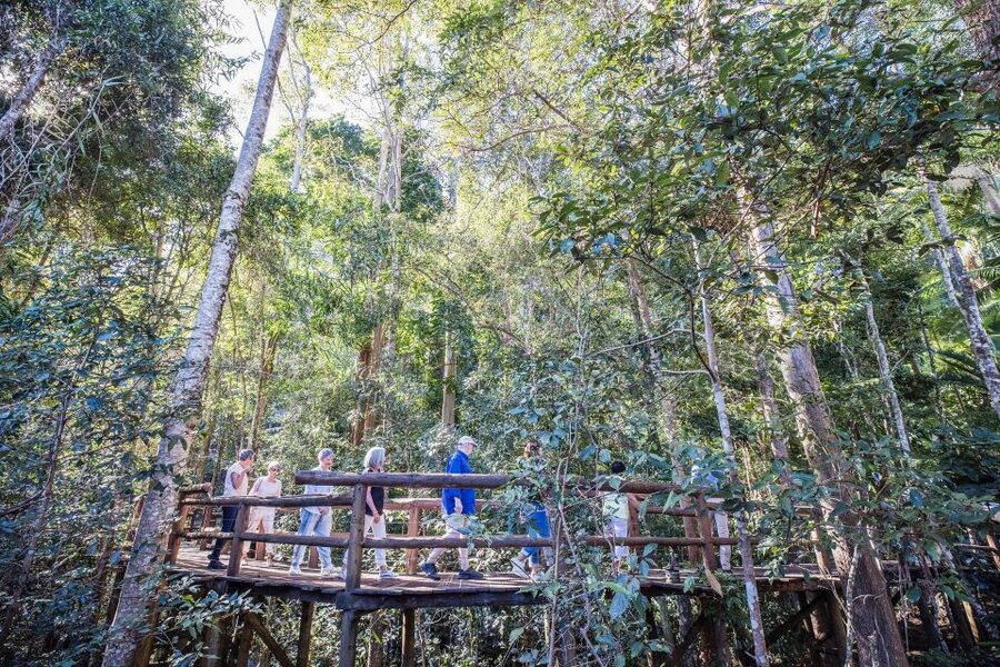 Sunshine Coast & Noosa Hinterland Scenic Culinary Experience - Secrets on the Lake is the day’s anchor