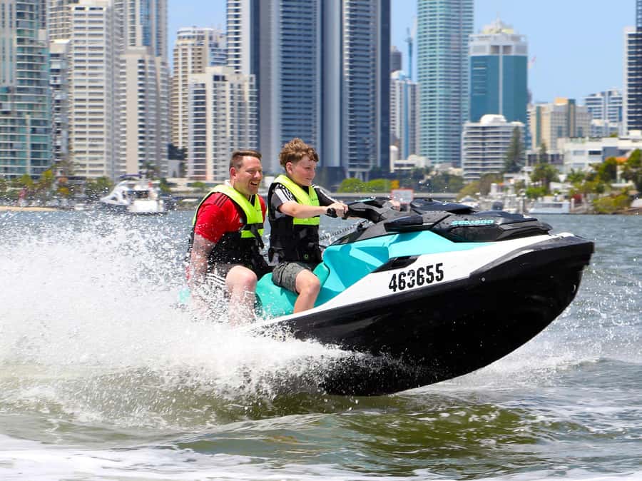 Surfers Paradise: 1-Hour Jet Ski Tour - Choosing speed, scenery, or a bit of both