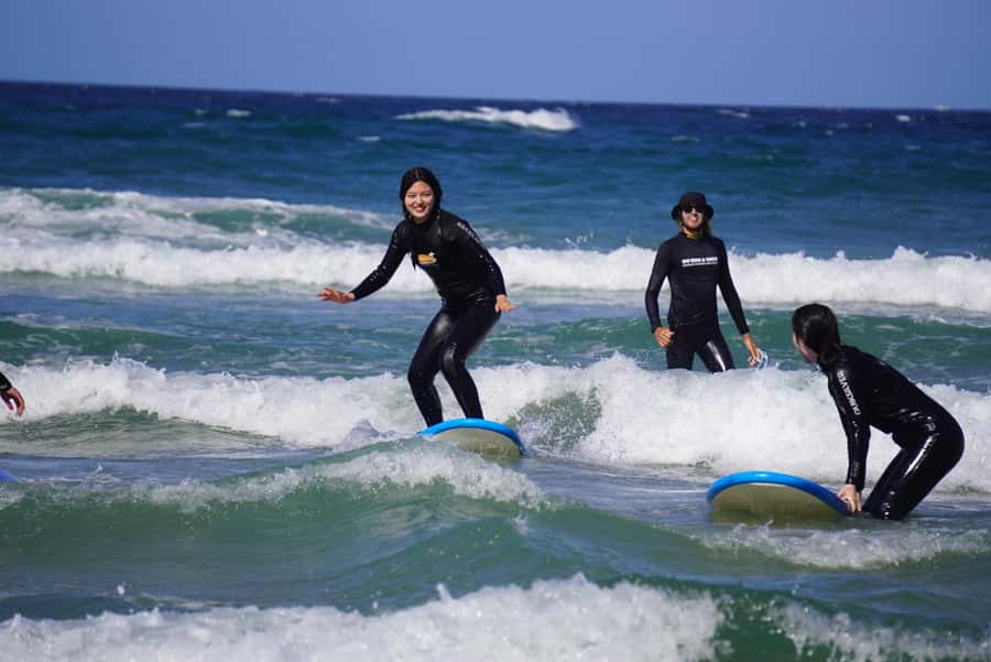 Surfers Paradise: 2 Hour Surf Experience on the Gold Coast - Collecting your board and getting ready
