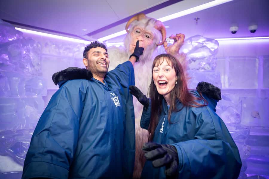 Surfers Paradise: IceBar Entry Ticket and Drink - Getting dressed for minus 10°C