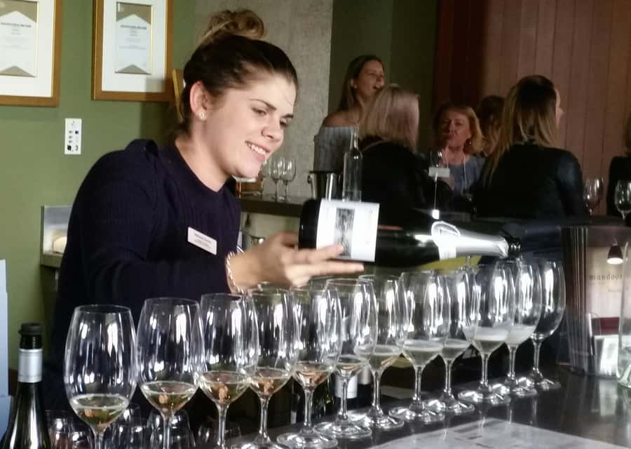 Swan Valley: Full-Day Wine Tour with Lunch - Key points at a glance