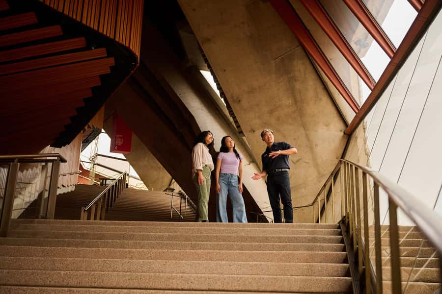 Sydney: 1-Hour Opera House Tour with Meal and Drink - The Famous 300 Stairs