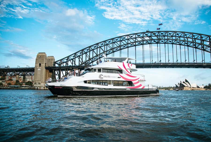 Sydney: 2-Course All Inclusive Lunch Harbour Cruise - Boarding at Darling Harbour’s King Street Wharf