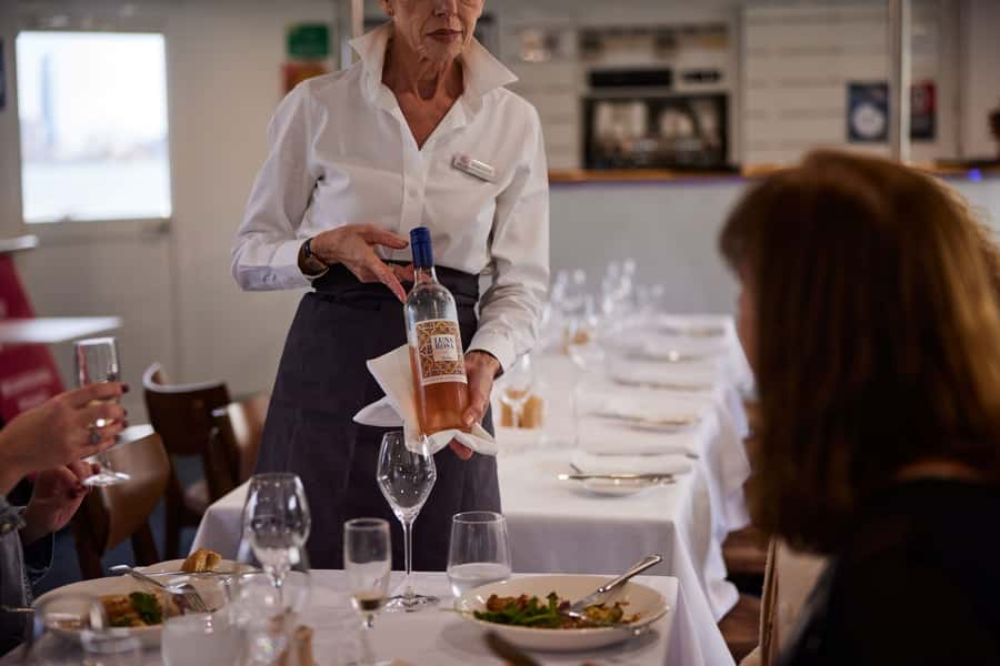 Sydney: 3-Course All Inclusive Dinner Harbour Cruise - Who should book this Sydney dinner cruise?