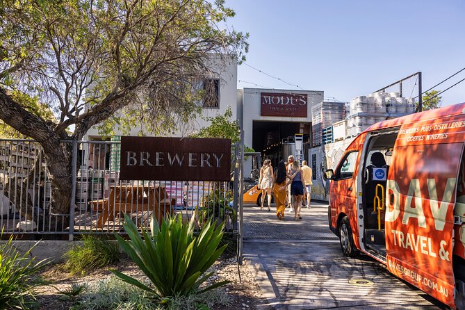 Sydney Beer and Brewery Tour - Guides Matt and Tom add the human side