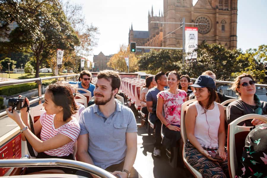 Sydney: Big Bus Hop-On Hop-Off Tour with Optional Cruise - Commentary, languages, and the ride itself