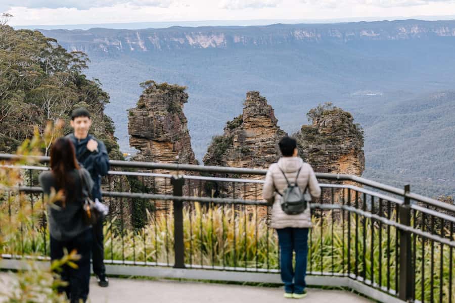 Sydney: Blue Mountains Scenic World, Wildlife Park and Lunch - Scenic World: lunch, rides, and the rainforest floor
