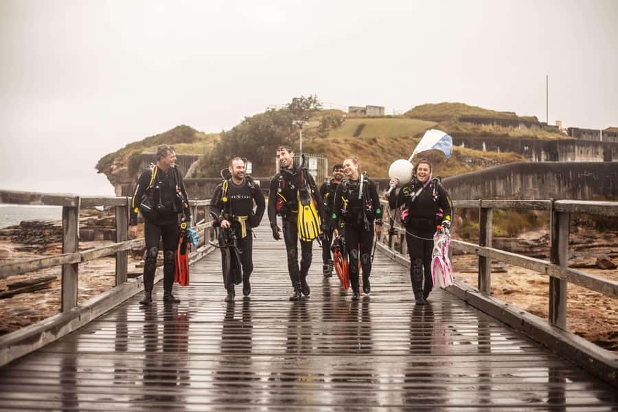 Sydney: Discover Scuba Dive at Australia's most Iconic Beach - Getting comfortable with breathing underwater