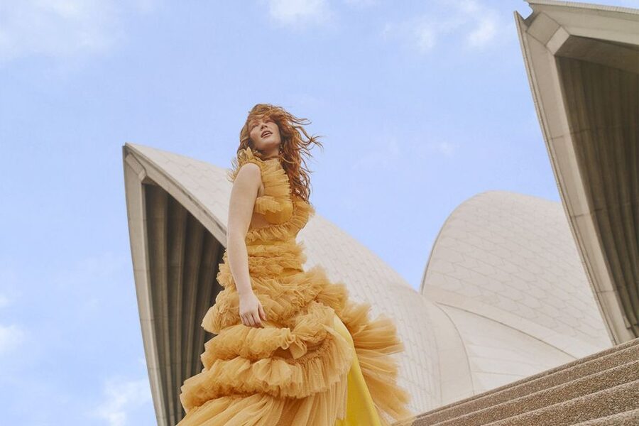 Sydney: Great Opera Hits Ticket at the Sydney Opera House - The Sydney Opera House makes the ticket worthwhile