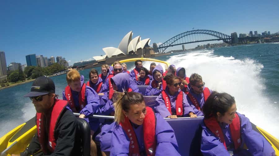 Sydney Harbour: 45-Minute Extreme Adrenaline Rush Ride - From Circular Quay to Sydney Heads in 45 minutes