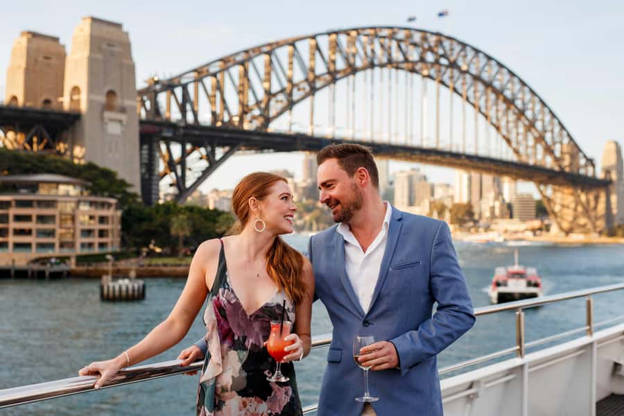 Sydney: Harbour Dinner Cruise with 3, 4 or 6-Course Menu - Key points to know before booking