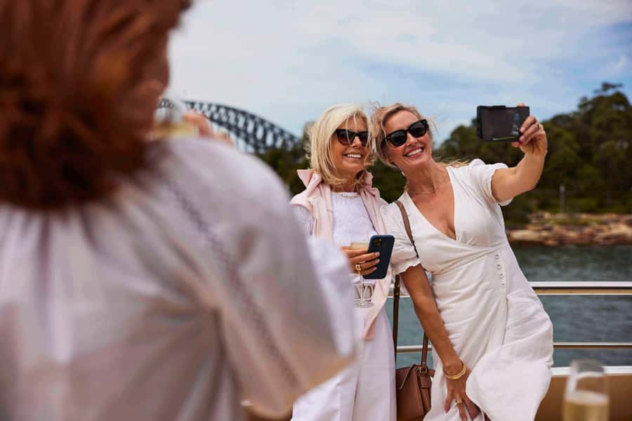 Sydney Harbour Experience 90-minute Sightseeing Cruise - Why seeing Sydney Harbour from a boat matters