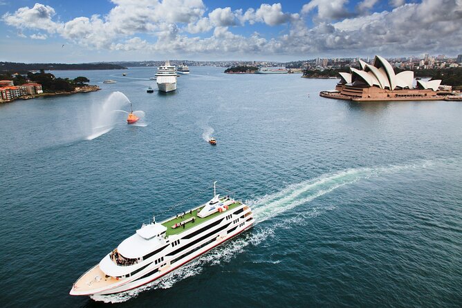 Sydney Harbour Experience Sightseeing Cruise - Comfort, service, and the feel onboard
