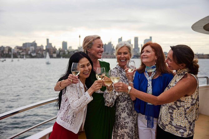 Sydney Harbour Sunset Dinner Cruise from Darling Harbour - Live music and the mood onboard