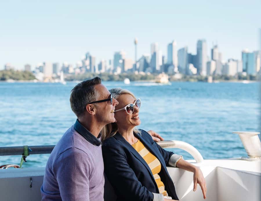 Sydney: Hop-on Hop-off Harbour Cruise with Commentary - Taronga Zoo, a stop that needs its own plan