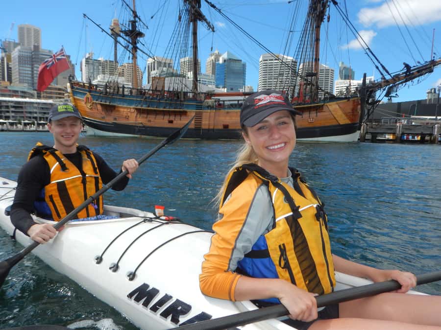 Sydney: Kayak to Goat Island At The Heart of Sydney Harbour - Paddling toward the centre of Sydney Harbour