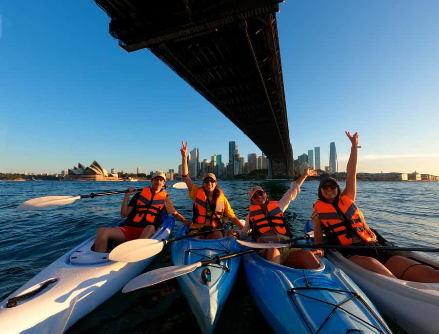 Sydney: Opera & Harbour Bridge Small-Group Kayak Tour - Lavender Bay to the Harbour Bridge