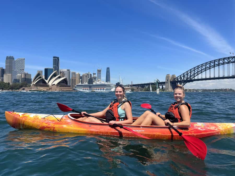 Sydney: Opera House and Harbour Guided Kayak Tour - Harbour scenery, marine life, and the return paddle
