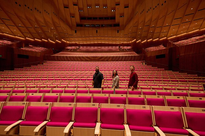 Sydney Opera House Official Guided Walking Tour - Finding the Welcome Centre and getting ready