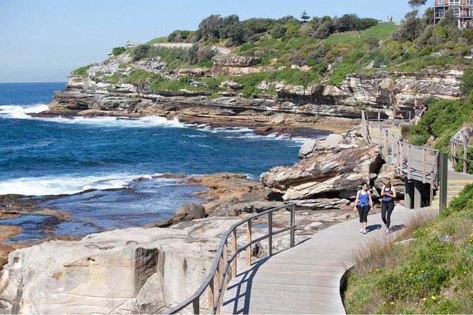 Sydney Opera House Tour & Dine Experience - How the language choices affect your booking