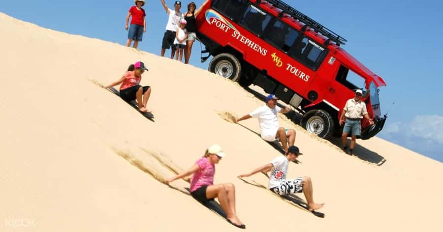 Sydney: Port Stephens Dolphin Cruise & Sandboarding Day Trip - Lunch with the group near the sanctuary