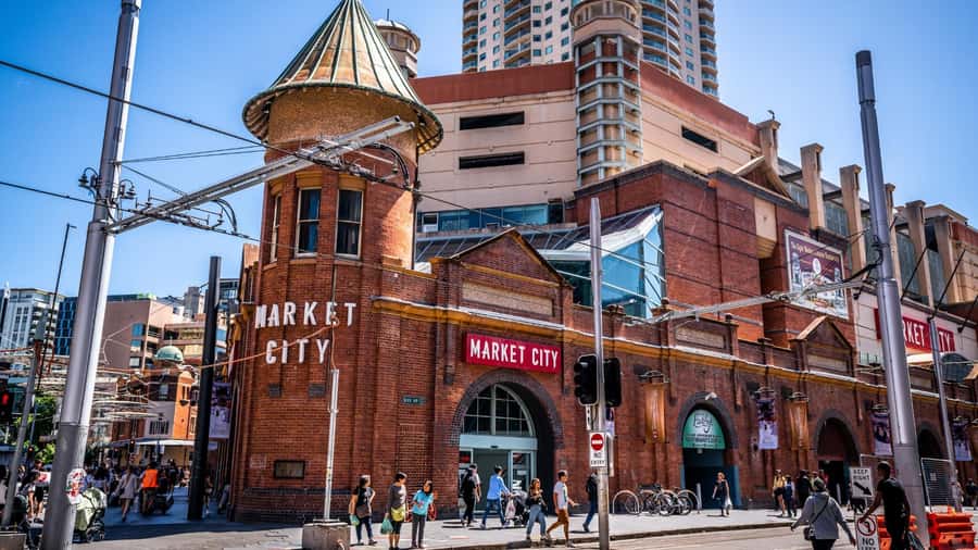 Sydney Private & Custom Walking Experience with a Local - Laneways, markets, and the less obvious city