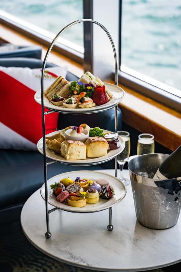 Sydney: Relaxing High Tea Cruise on Sydney Harbour - Is $74 good value?
