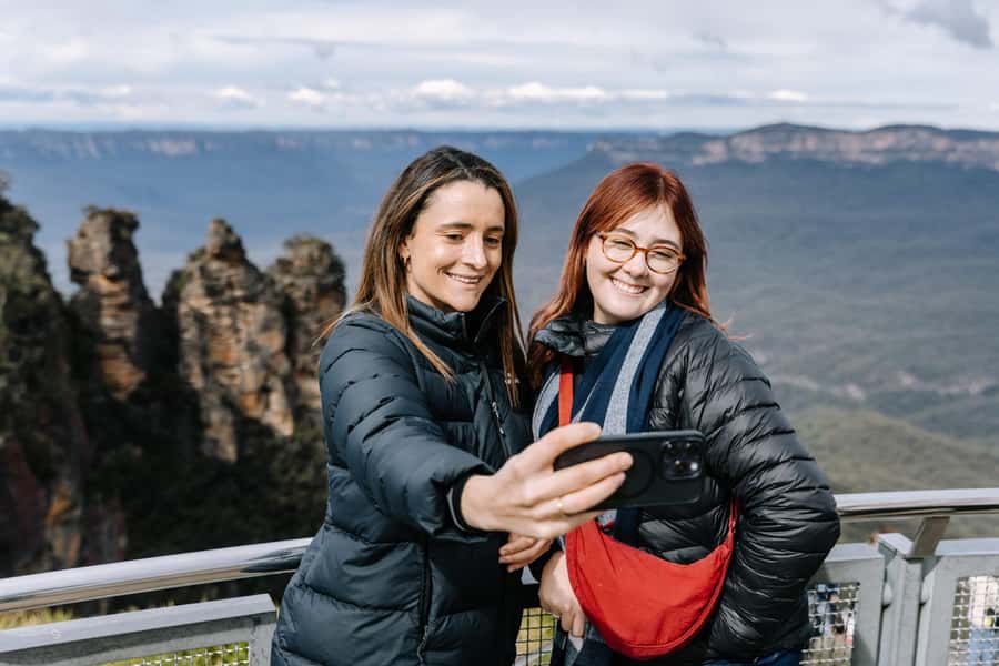 Sydney: Small Group Blue Mountains, Wildlife & Waterfalls - Scenic stops beyond the usual postcard