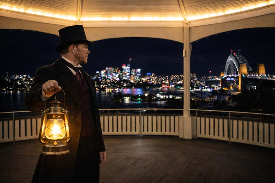 Sydney: Spirits of the Rock and Dark Past Walking Tour - Sly grog haunts and smoky opium dens