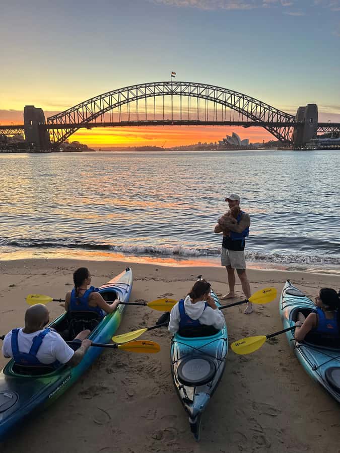 Sydney: Sunset Kayak Tour with Opera House Views - Paddling toward the Harbour Bridge