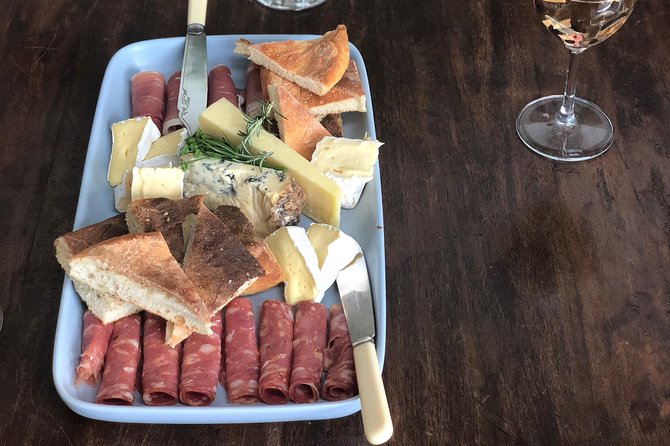 Tamar Valley Wine Tour with Lunch - Lunch: Tasmanian produce with wine