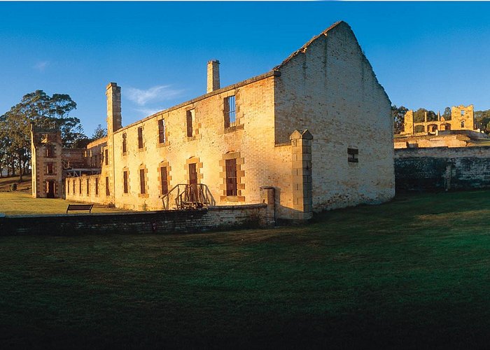 Tasman Island Cruises and Port Arthur Historic Site Day Tour from Hobart - Who will get the most from this tour?