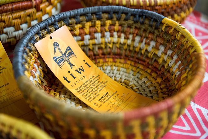 Tiwi By Design Day Tour - Tiwi Design and the screen-printing workshop