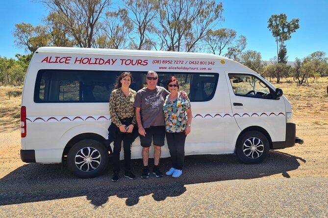 Uluru, Kata Tjuta and Kings Canyon Camping Safari from Alice Springs - The Cultural Centre and Maruku Arts