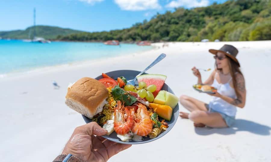 Whitsunday: Whitsunday Islands Tour with Snorkeling & Lunch - Who should book this day trip?