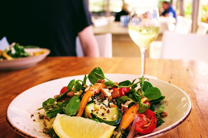Wildlife, Waterfalls and Wine Day Tour from Sydney - A coastal lunch and time near the water