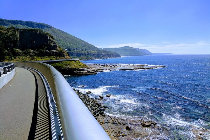 Wildlife, Waterfalls and Wine Day Tour from Sydney - Finishing with boutique wine tasting