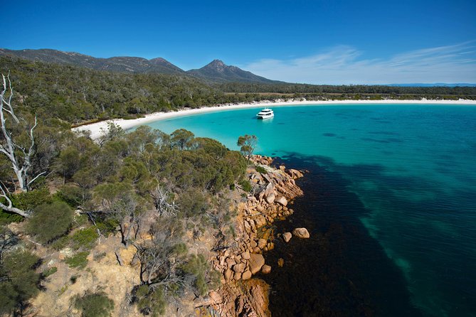 Wineglass Bay Cruise from Coles Bay - Choosing the Lunch Option